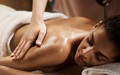 Un guide pour comprendre les différents types de massages bien-être